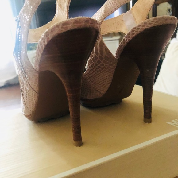 Michael Kors Heels 👠 - Picture 6 of 11